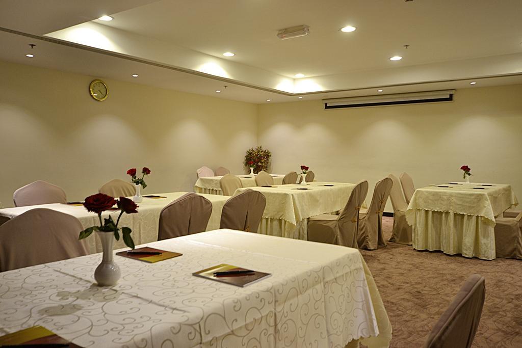 Aryana Hotel Šardžá Exteriér fotografie